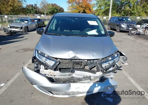2022 Honda Odyssey Lx z USA, uszkodzony, nr VIN 5FNRL6H29NB009148